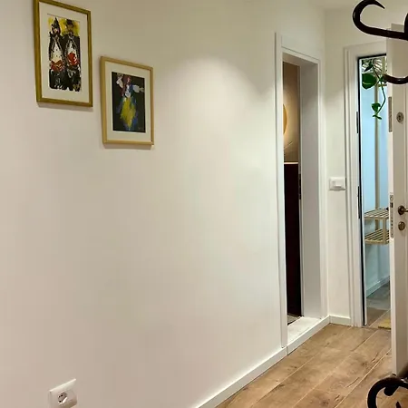 Tokaapartment2 아파트 티라나