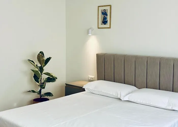 Tokaapartment2 * 地拉那